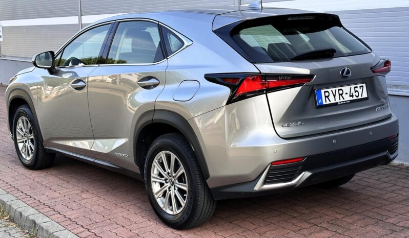 LEXUS NX 300h Elegance Safety CVT MAGYARORSZÁGI – 91.000 KM – ÚJSZERŰ!! full