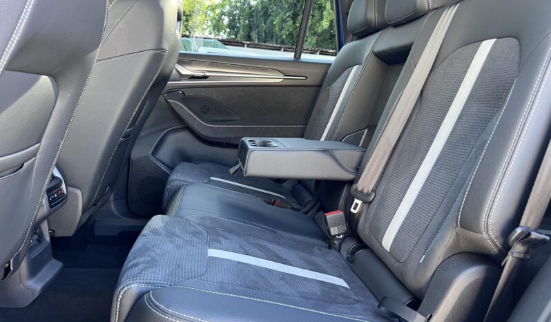 SKODA KODIAQ 2.0 TDI SCR SportLine 4×4 DSG [7 személy] Magyarországi 5.000km!!! ÚJ AUTÓ!!! full