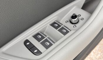 AUDI A4 Avant 40 TFSI Design S-tronic Magyarországi!!! Vezetett szervizkönyv!!! Gyöngyház fehér!!! full