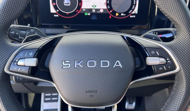 SKODA KODIAQ 2.0 TDI SCR SportLine 4×4 DSG [7 személy] Magyarországi 5.000km!!! ÚJ AUTÓ!!! full