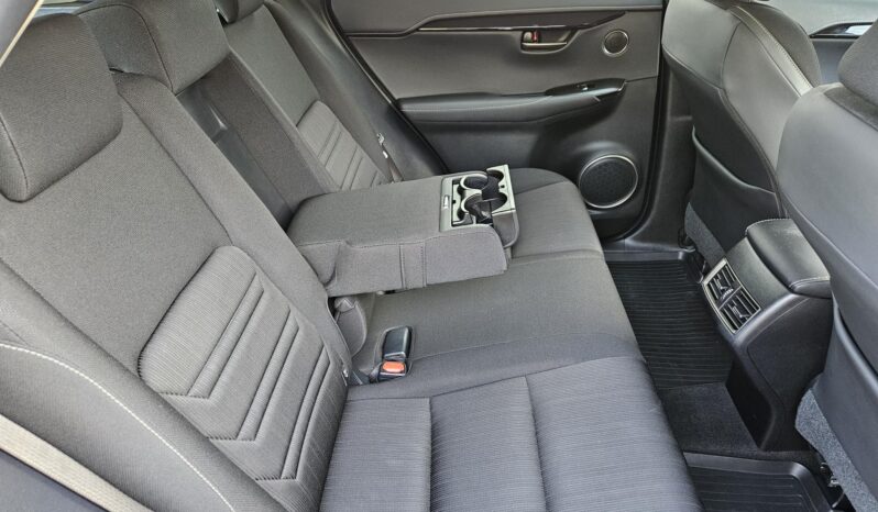 LEXUS NX 300h Elegance Safety CVT MAGYARORSZÁGI – 91.000 KM – ÚJSZERŰ!! full