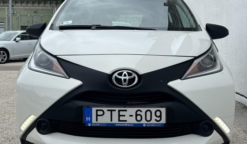 TOYOTA AYGO 1.0 x+comfort Magyarországi! 52e km! Márkaszervizben karbantartott! full