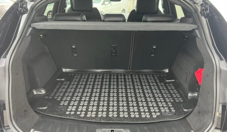 JAGUAR E-PACE D150 SE (Automata) Magyarországi!!! Sérülésmentes!!! Vezetett szervizkönyv!!! full