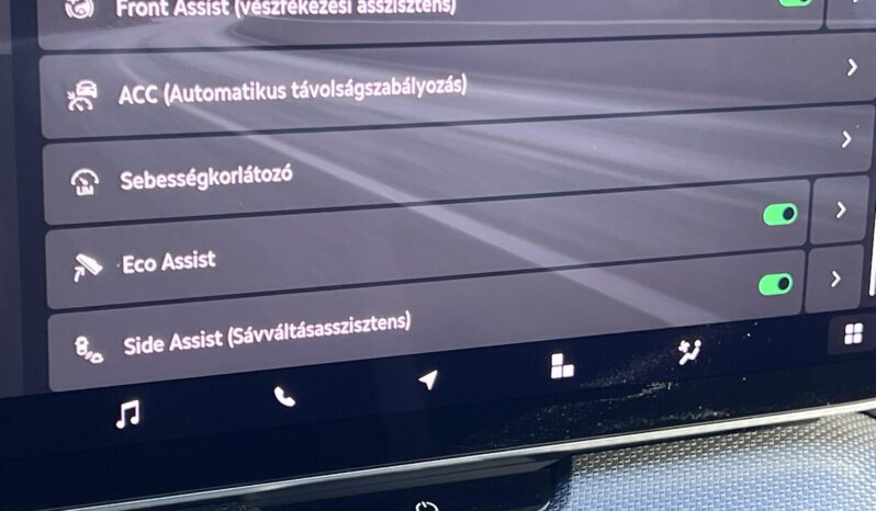 SKODA KODIAQ 2.0 TDI SCR SportLine 4×4 DSG [7 személy] Magyarországi 5.000km!!! ÚJ AUTÓ!!! full