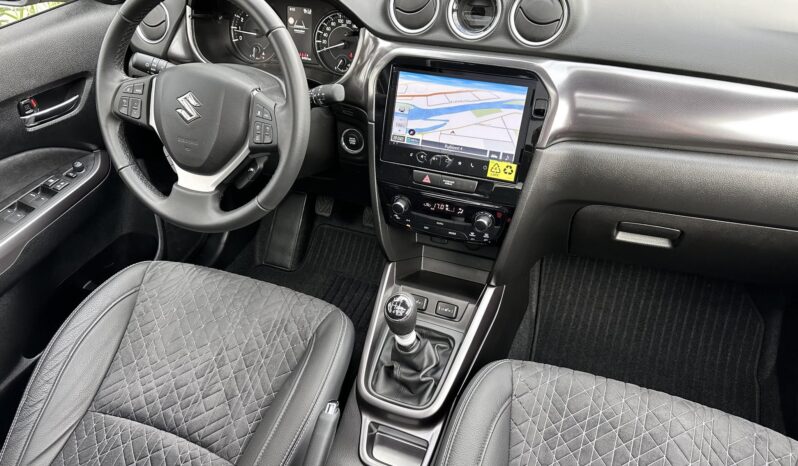 SUZUKI VITARA 1.4 Hybrid GLX Panorama MAGYAR – 9.000 KM – 3 + 7 ÉV GYÁRI GARANCIÁVAL!! full