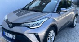 TOYOTA C-HR 1.2T Comfort Magyarországi. sérülésmentes. végig vezetett szervizkönyv!