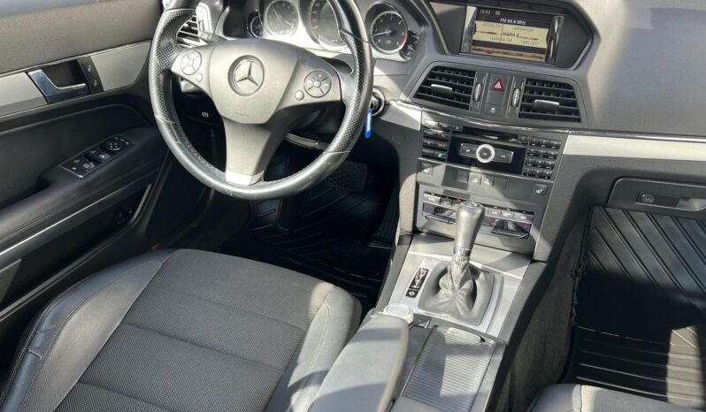 MERCEDES-BENZ E 350 CDI BlueEFFICIENCY Avantgarde (Automata) Nagyon szép állapotban! full