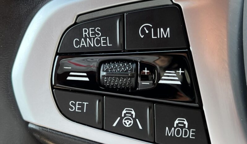 BMW X7 M50d (Automata) (6 személyes ) Vezetett szervízkönyves. gyönyörű állapot. full-full!!! full