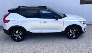 VOLVO XC40 2.0 [B4] MHEV R-Design AWD Geartronic 60.000km Magyarországi GYÖNYÖRŰ! Panorámatető Vez.sz.könyv! full