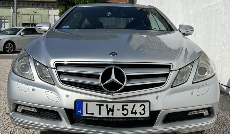 MERCEDES-BENZ E 350 CDI BlueEFFICIENCY Avantgarde (Automata) Nagyon szép állapotban! full