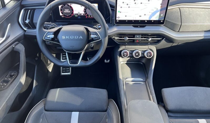 SKODA KODIAQ 2.0 TDI SCR SportLine 4×4 DSG [7 személy] Magyarországi 5.000km!!! ÚJ AUTÓ!!! full