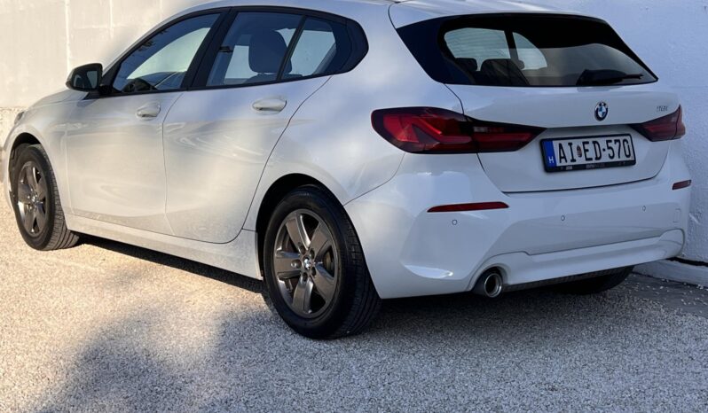 BMW 118i Advantage DKG Nagyon szép állapotban! Vezetett Szervizkönyv! full
