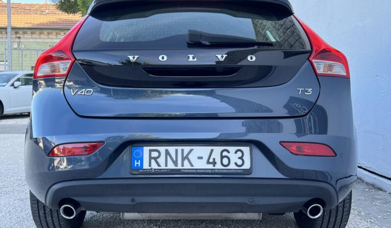 VOLVO V40 2.0 [T3] Momentum Magyarországi 65.000km! GYÖNYÖRŰ!!! full
