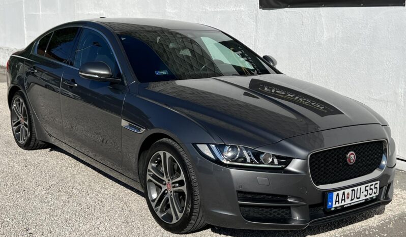 JAGUAR XE 2.0 l4D Prestige (Automata) Magyarországi. gyönyörű állapot. végig vezetett szervizkönyv! full
