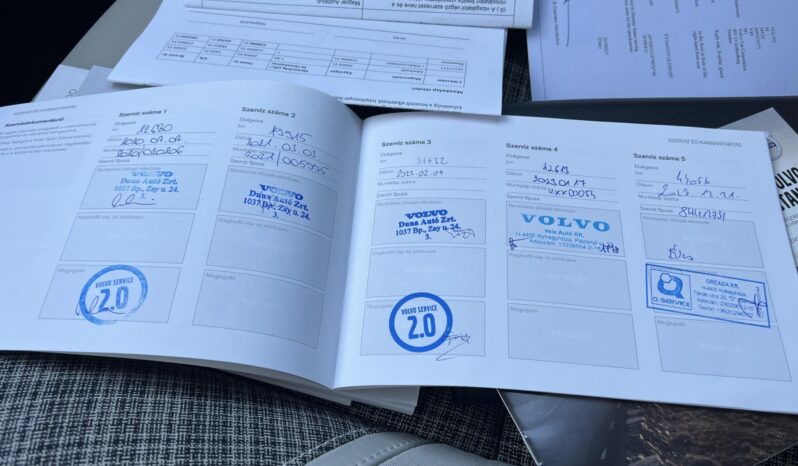 VOLVO V40 2.0 [T3] Momentum Magyarországi 65.000km! GYÖNYÖRŰ!!! full