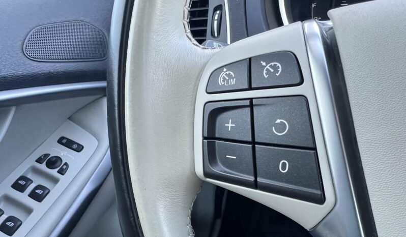 VOLVO V40 2.0 [T3] Momentum Magyarországi 65.000km! GYÖNYÖRŰ!!! full