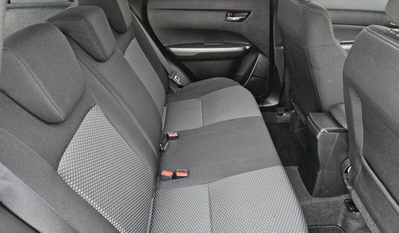 SUZUKI VITARA 1.4 Hybrid GL+ MAGYAR – 8.000KM. 3 + 7 ÉV GYÁRI GARANCIÁVAL!! full
