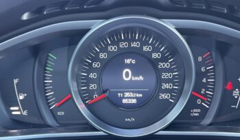 VOLVO V40 2.0 [T3] Momentum Magyarországi 65.000km! GYÖNYÖRŰ!!! full
