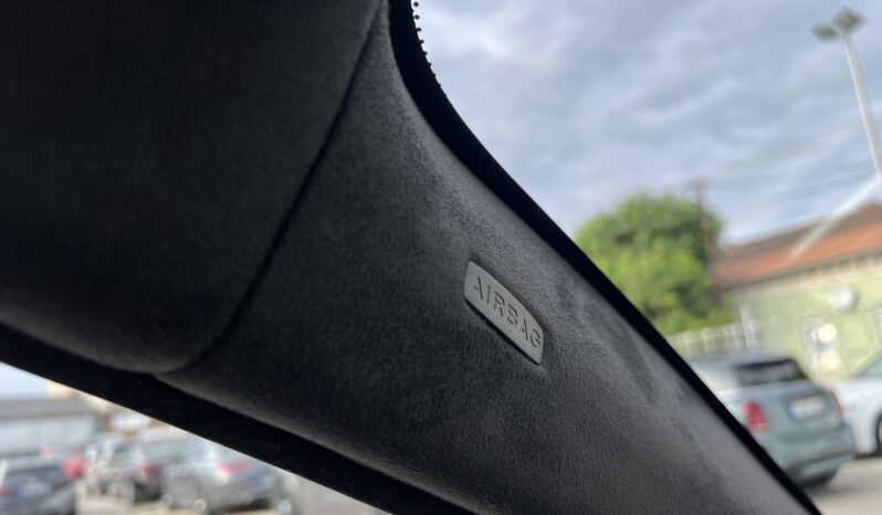 JAGUAR F-PACE P250 R-Dynamic HSE (Automata) Magyarországi!!! Sérülésmentes!!! Garanciális!!! full