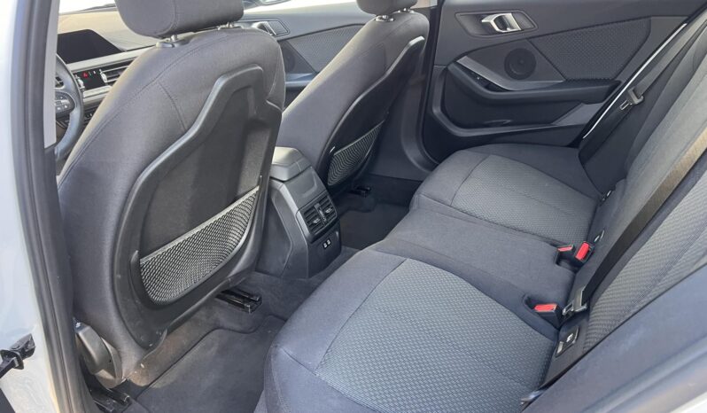 BMW 118i Advantage DKG Nagyon szép állapotban! Vezetett Szervizkönyv! full