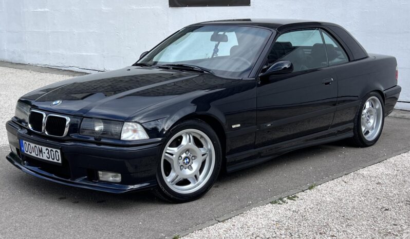 BMW M3 GYŰJTŐI ÁLLAPOT! Keménytetővel! 321LE Európai modell! full