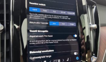 VOLVO XC60 2.0 [T6] Plus Dark AWD Geartronic Magyarországi! Vez.sz.könyv! ÚJSZERŰ! LÉGRUGÓ! VONÓHOROG! PANORÁMATETŐ full