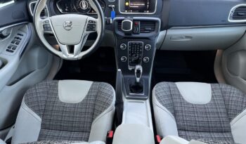 VOLVO V40 2.0 [T3] Momentum Magyarországi 65.000km! GYÖNYÖRŰ!!! full