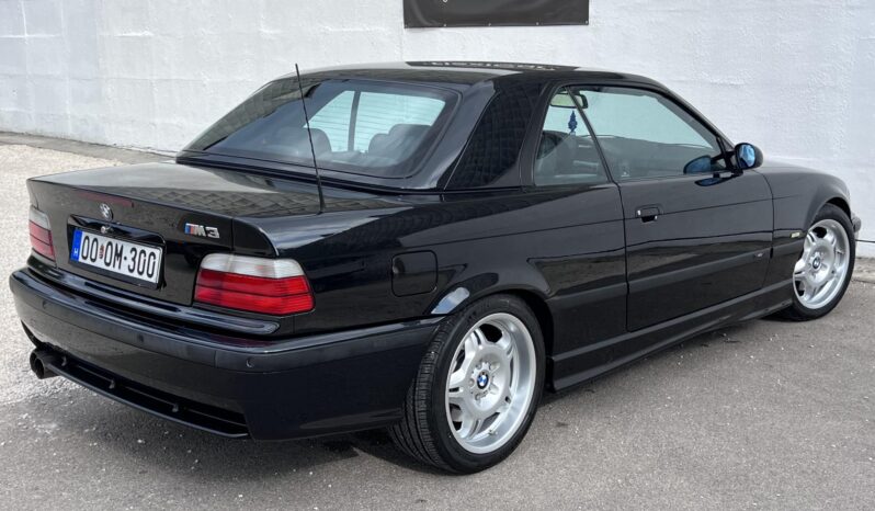 BMW M3 GYŰJTŐI ÁLLAPOT! Keménytetővel! 321LE Európai modell! full