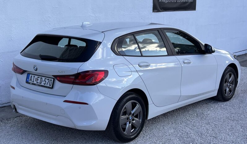 BMW 118i Advantage DKG Nagyon szép állapotban! Vezetett Szervizkönyv! full