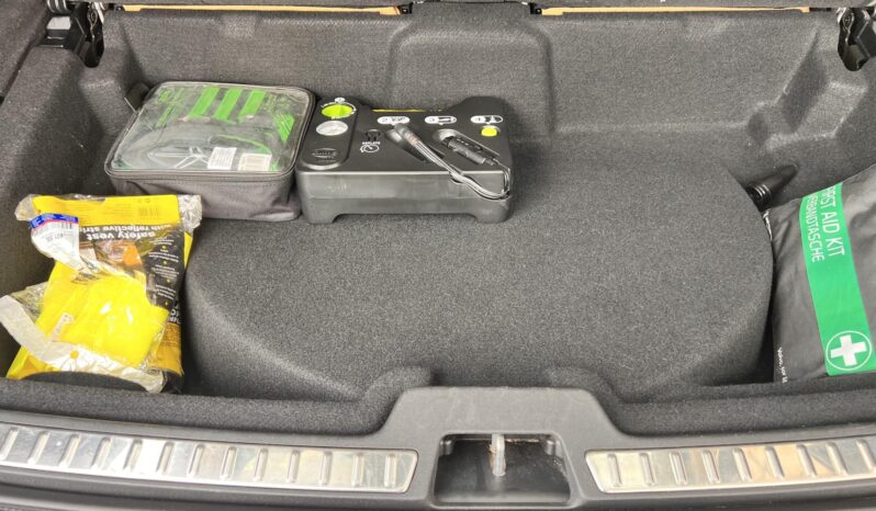VOLVO XC90 2.0 [D5] Momentum Geartronic (7 személyes ) Magyarországi Vez.sz.könyv! Gyönyörű állapot! full