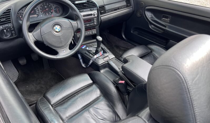 BMW M3 GYŰJTŐI ÁLLAPOT! Keménytetővel! 321LE Európai modell! full
