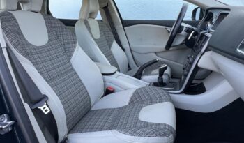 VOLVO V40 2.0 [T3] Momentum Magyarországi 65.000km! GYÖNYÖRŰ!!! full