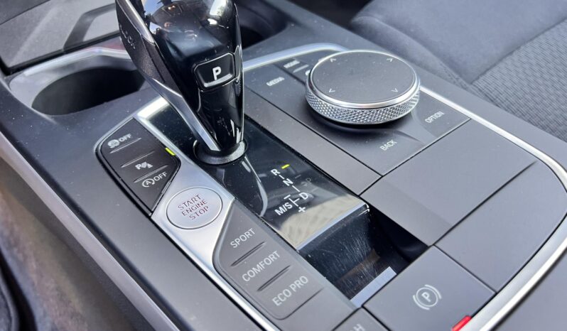 BMW 118i Advantage DKG Nagyon szép állapotban! Vezetett Szervizkönyv! full