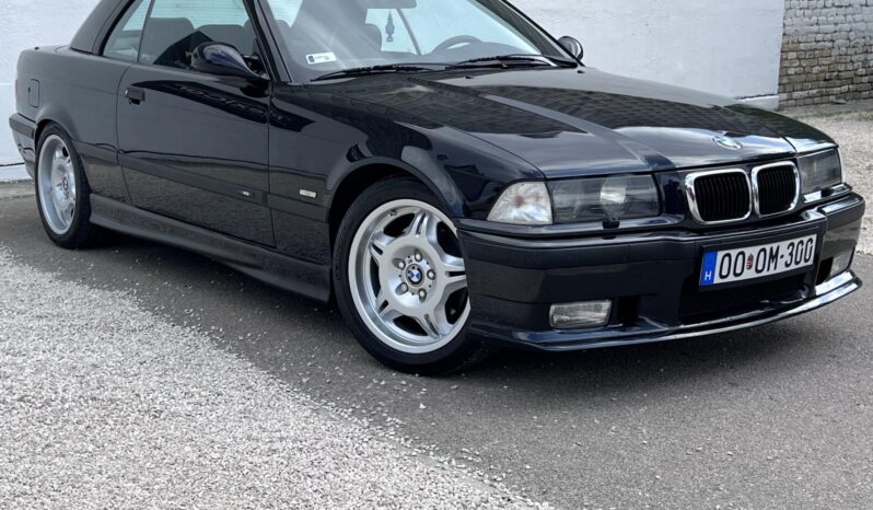 BMW M3 GYŰJTŐI ÁLLAPOT! Keménytetővel! 321LE Európai modell! full