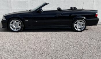 BMW M3 GYŰJTŐI ÁLLAPOT! Keménytetővel! 321LE Európai modell! full