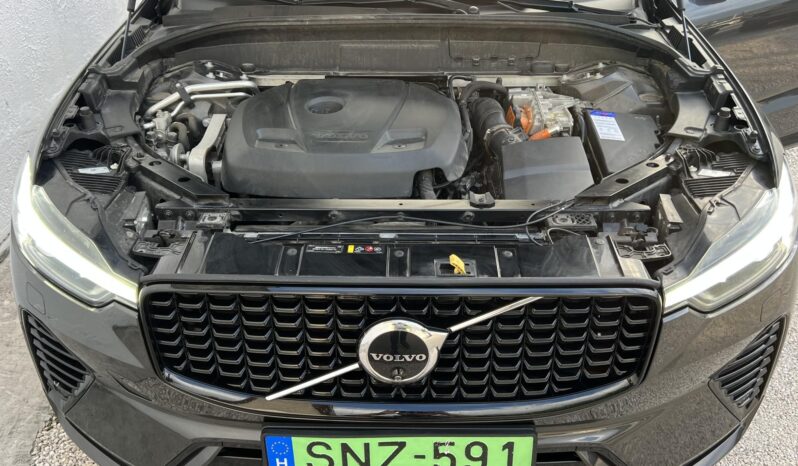VOLVO XC60 2.0 [T6] Plus Dark AWD Geartronic Magyarországi! Vez.sz.könyv! ÚJSZERŰ! LÉGRUGÓ! VONÓHOROG! PANORÁMATETŐ full