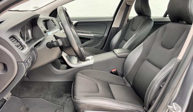 VOLVO S60 2.0 [T4] Momentum Geartronic 52.000km!!! GYÖNYÖRŰ ÁLLAPOT! VEZ.SZ.KÖNYV! full