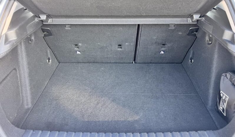 BMW 118i Advantage DKG Nagyon szép állapotban! Vezetett Szervizkönyv! full