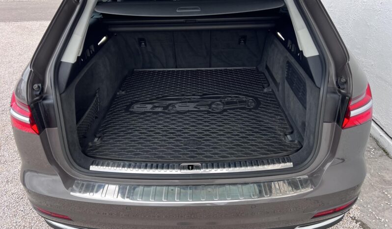 AUDI A6 Avant 45 TDI Design quattro Tiptronic ic Gyönyörű állapotban! full