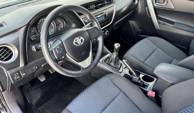 TOYOTA AURIS 1.4 D-4D Active Friss műszakival. jó állapotú! full