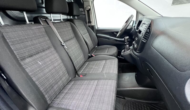 MERCEDES-BENZ VITO 114 BlueTec Tourer Base E (3 személyes ) Megkímélt állapotban! full