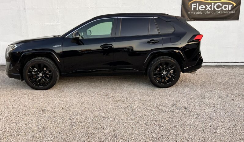 TOYOTA RAV 4 Rav4 2.5 Hybrid Black Edition AWD e-CVT 4WD 5ÉV GARANCIA ÚJSZERŰ! VONÓHOROG! 1. TULAJDONOS! full