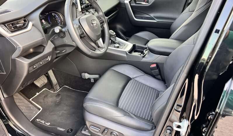 TOYOTA RAV 4 Rav4 2.5 Hybrid Black Edition AWD e-CVT 4WD 5ÉV GARANCIA ÚJSZERŰ! VONÓHOROG! 1. TULAJDONOS! full