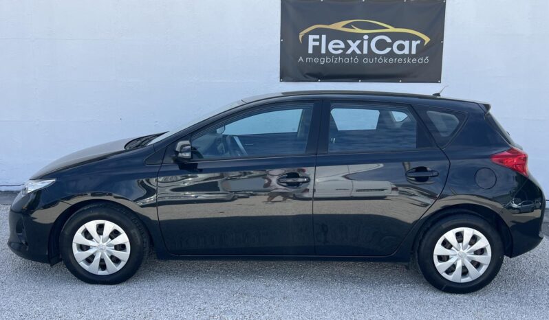 TOYOTA AURIS 1.4 D-4D Active Friss műszakival. jó állapotú! full