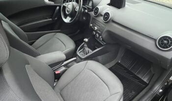 AUDI A1 1.2 TFSI Ambition Gyári fényezés!!!! Xenon fényszórók!!! full