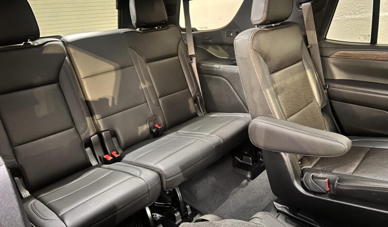 CHEVROLET TAHOE 6.2 V8 High Country!!! 90.000Km!!! Garantáltan sérülés és árvízkár mentes!!!! full