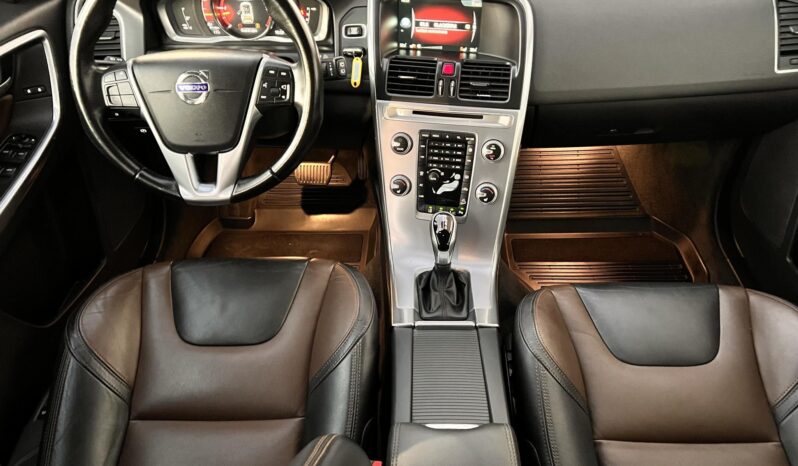 VOLVO XC60 2.4 D [D4] Summum Geartronic Magyarországi!!! Vezetett szervizkönyv!!! full