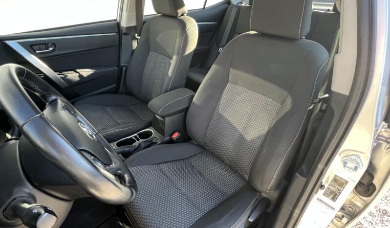 TOYOTA COROLLA Sedan 1.6 Lounge (Automata) Magyarországi!!! Elsőtulajdonostól!!! 30.000Km!!! full