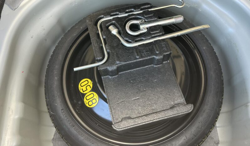 TOYOTA COROLLA Sedan 1.6 Lounge (Automata) Magyarországi!!! Elsőtulajdonostól!!! 30.000Km!!! full