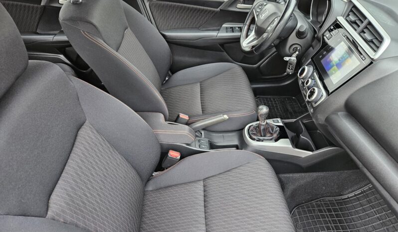 HONDA JAZZ 1.5 Dynamic MAGYAR – 86.000 KM – ÚJSZERŰ ÁLLAPOTBAN!! full